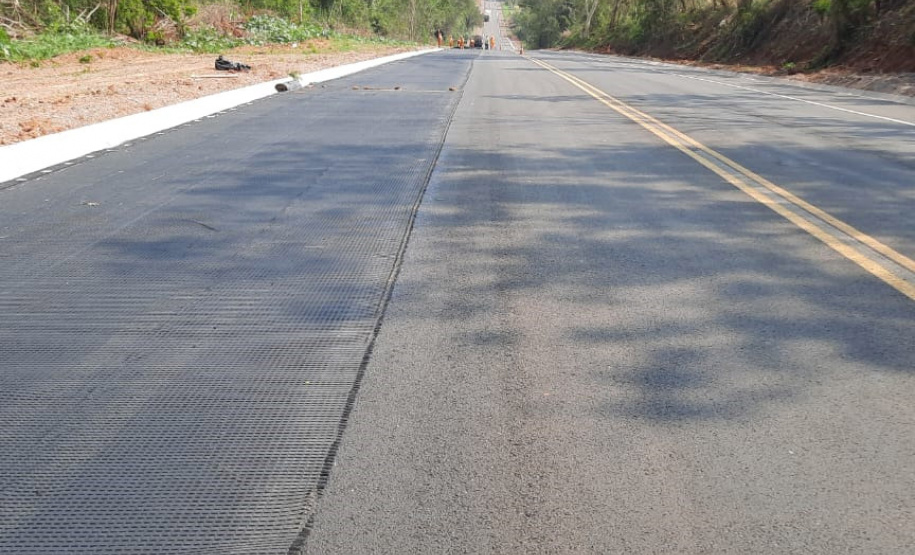 PR-323 recebe novas terceiras faixas entre Doutor Camargo e Iporã