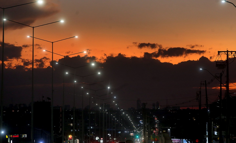 Governo conclui instalação de nova iluminação na rodovia João Leopoldo Jacomel