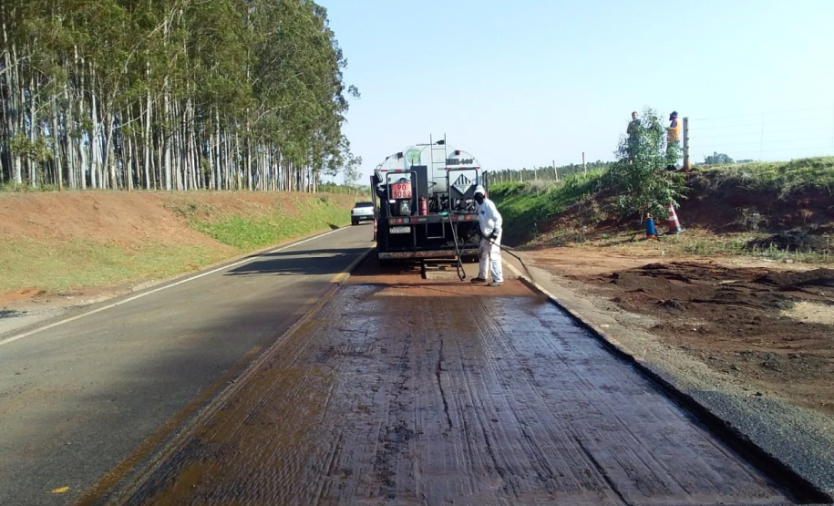 Governo executa reparos em 35 quilômetros de rodovia entre Cianorte e Araruna