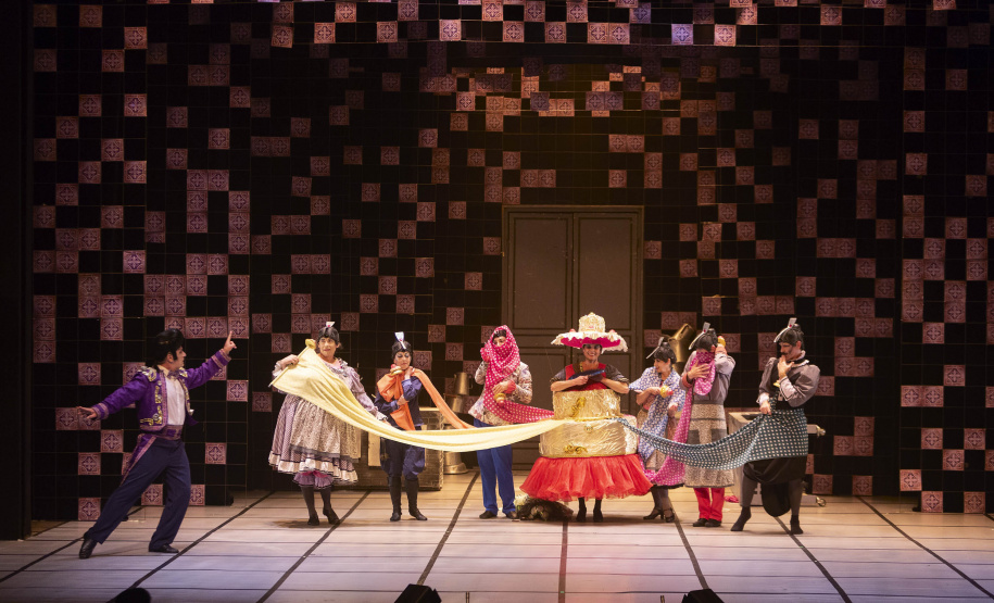 Grupo de dança do Teatro Guaíra leva espetáculo para cinco cidades do Oeste do Paraná