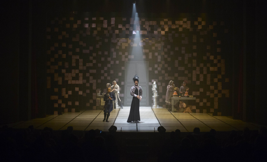 Grupo de dança do Teatro Guaíra leva espetáculo para cinco cidades do Oeste do Paraná