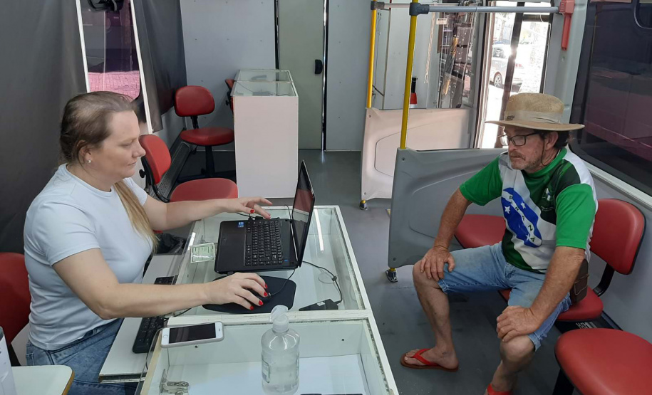 Agência do Trabalhador Itinerante leva vagas de emprego para o Centro-Oeste Paranaense