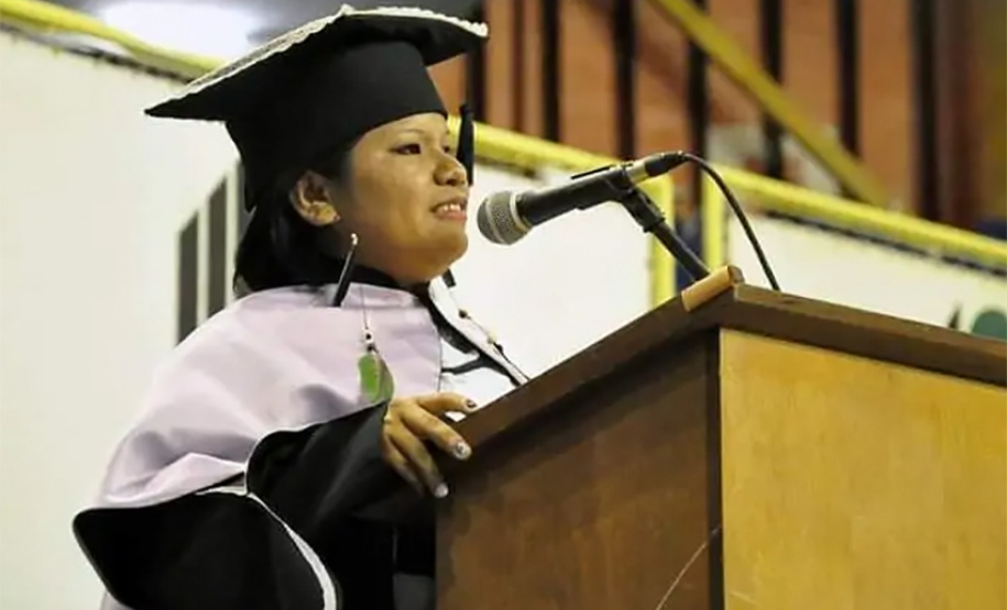 Primeira mestre indígena do CLCH defende dissertação