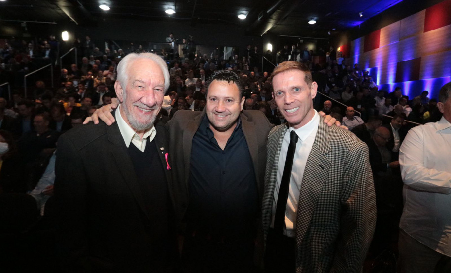 Governador em exercício destaca parceria entre TCE e municípios para aprimorar contas públicas