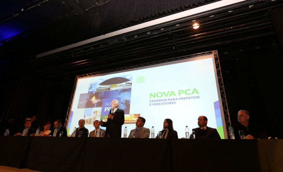 Governador em exercício destaca parceria entre TCE e municípios para aprimorar contas públicas