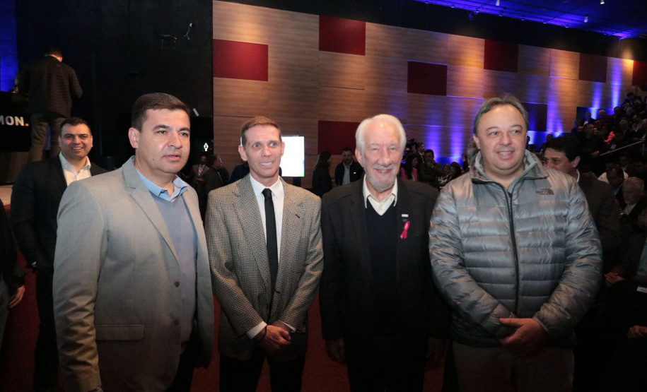 Governador em exercício destaca parceria entre TCE e municípios para aprimorar contas públicas