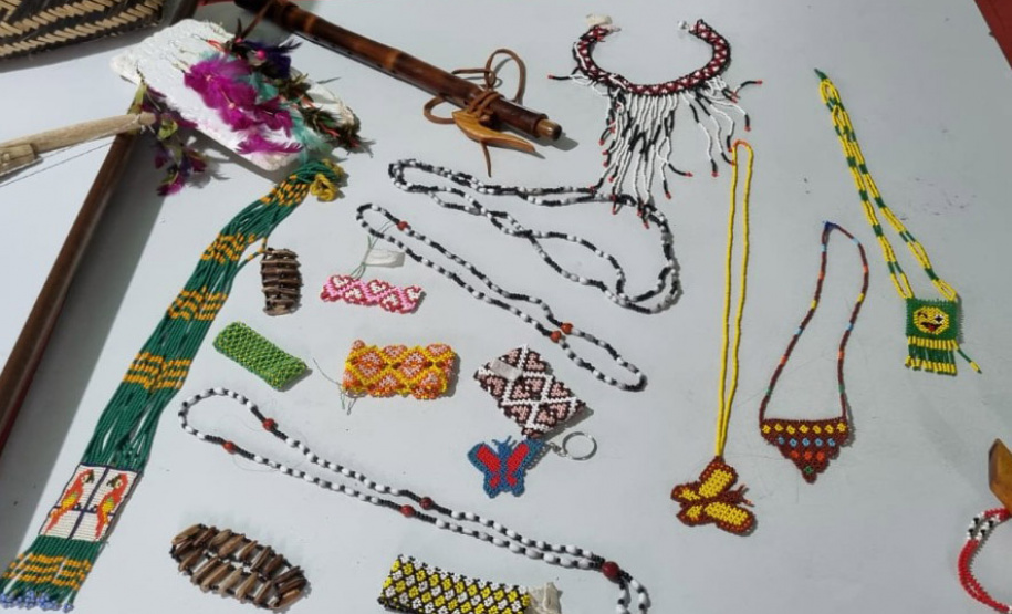 Ação do Estado ajuda 65 indígenas do Litoral a ingressar no Programa do Artesanato Brasileiro