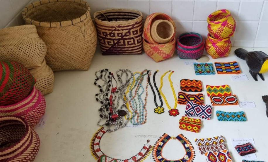 Ação do Estado ajuda 65 indígenas do Litoral a ingressar no Programa do Artesanato Brasileiro