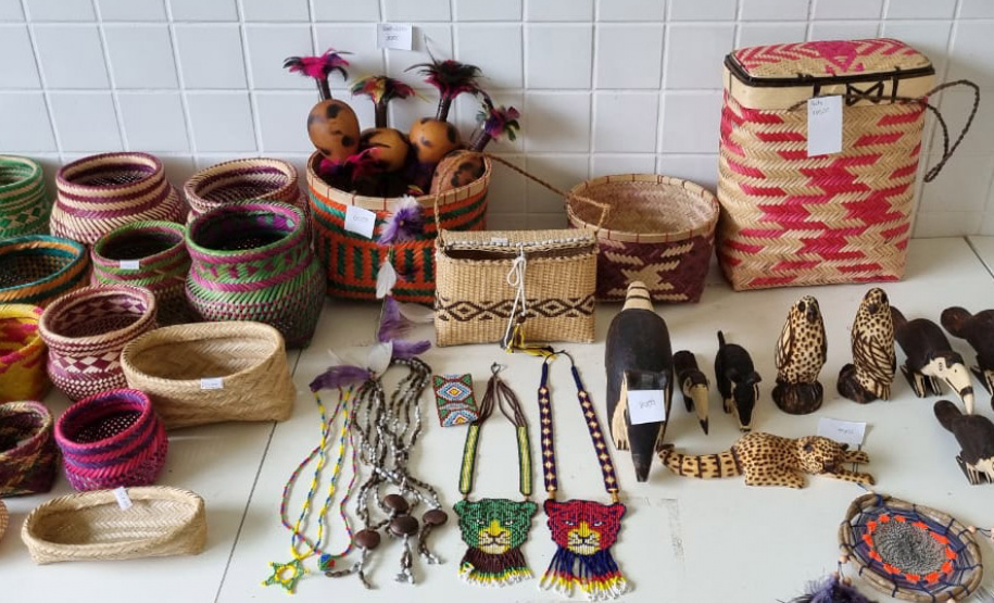 Ação do Estado ajuda 65 indígenas do Litoral a ingressar no Programa do Artesanato Brasileiro