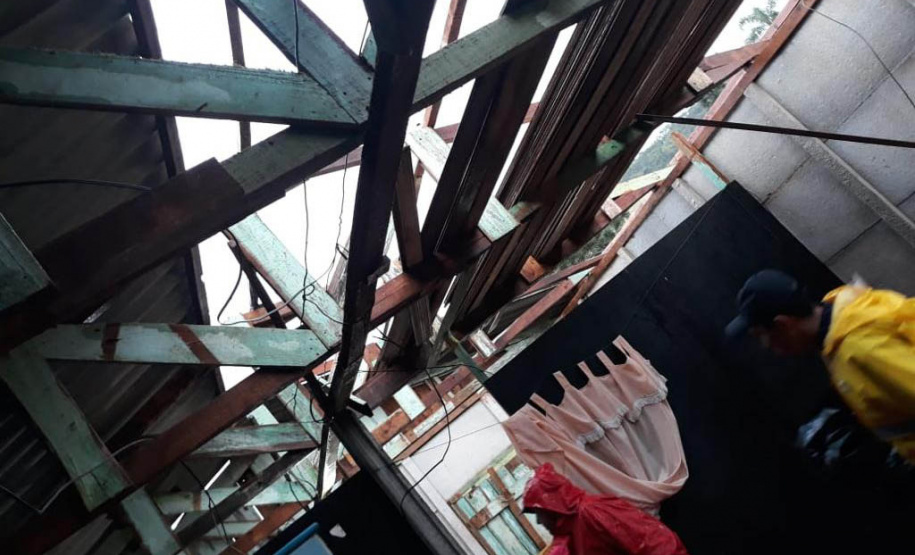 Novo balanço da Defesa Civil aponta 19 municípios atingidos pelas fortes chuvas no Paraná