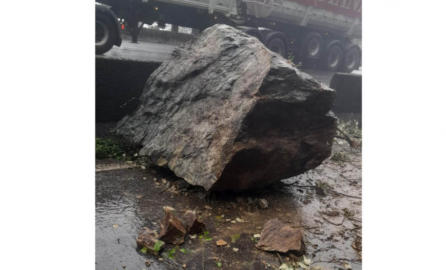 DEFESA CIVL-QUEDA DE BARREIRA