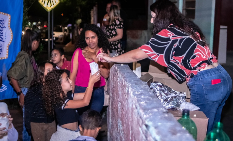 Cinema na Praça - Bela Vista do Paraíso