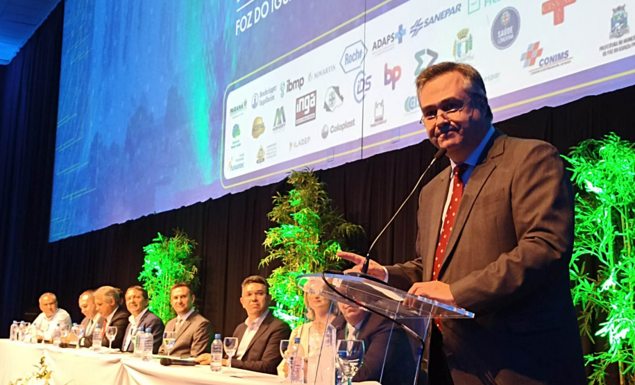 Congresso reúne Estado e municípios para discutir desafios pós-pandemia