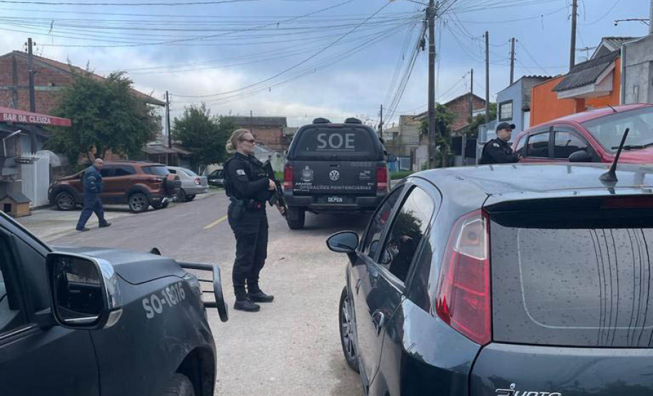 Operação conjunta entre Polícias Penal e Civil cumpre cinco mandados de prisão