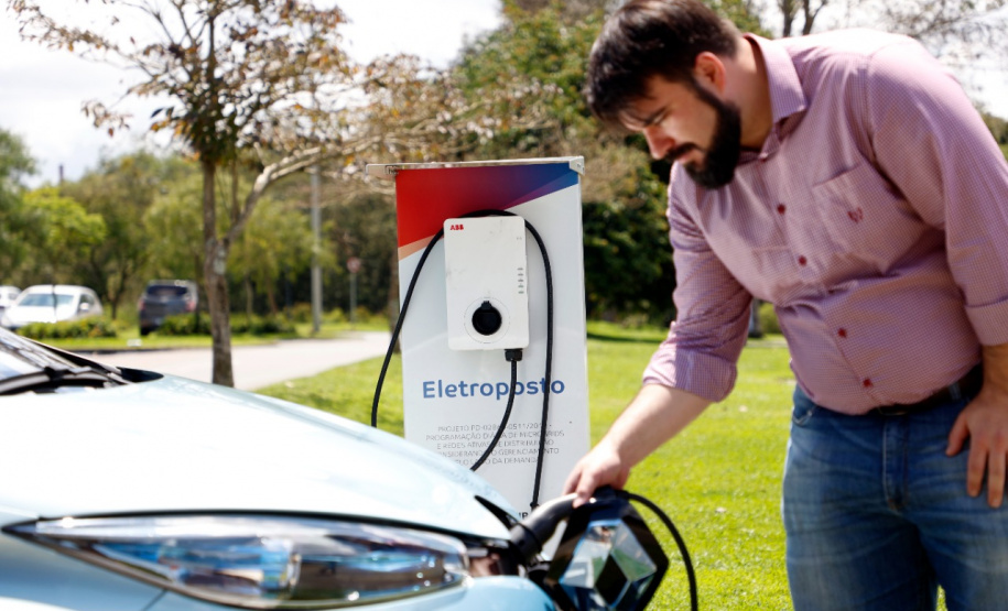 Com incentivo e ampliação de estrutura, Paraná avança na eletromobilidade