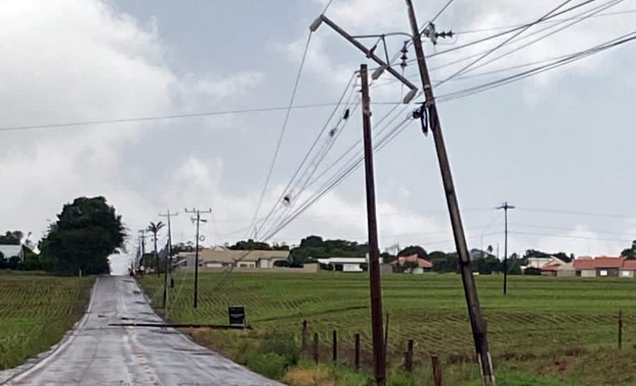 Temporal deixa cerca de 90 mil unidades consumidoras sem energia no Centro-Sul e Oeste