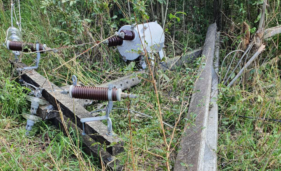 Temporal deixa cerca de 90 mil unidades consumidoras sem energia no Centro-Sul e Oeste