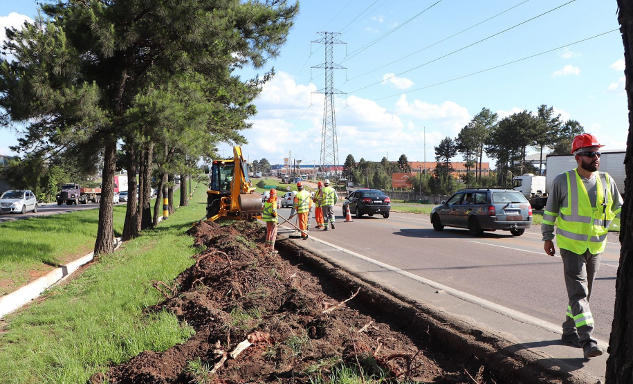 Começam as obras de reforço na segurança e iluminação no Contorno Sul de Curitiba