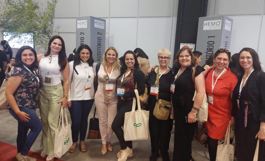 Em busca de novos conhecimentos para aprimorar o atendimento, Hemepar participa de Congresso Nacional