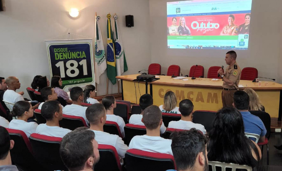 Disque-Denúncia 181 participa de evento pela proteção animal e ambiental em Campo Mourão