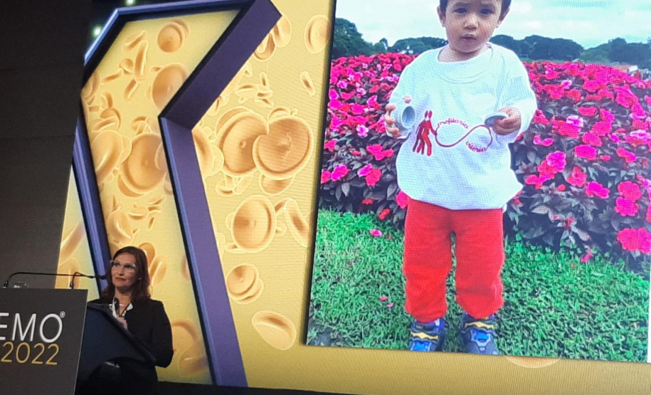 Em busca de novos conhecimentos para aprimorar o atendimento, Hemepar participa de Congresso Nacional