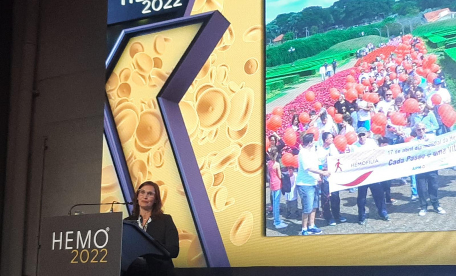 Em busca de novos conhecimentos para aprimorar o atendimento, Hemepar participa de Congresso Nacional