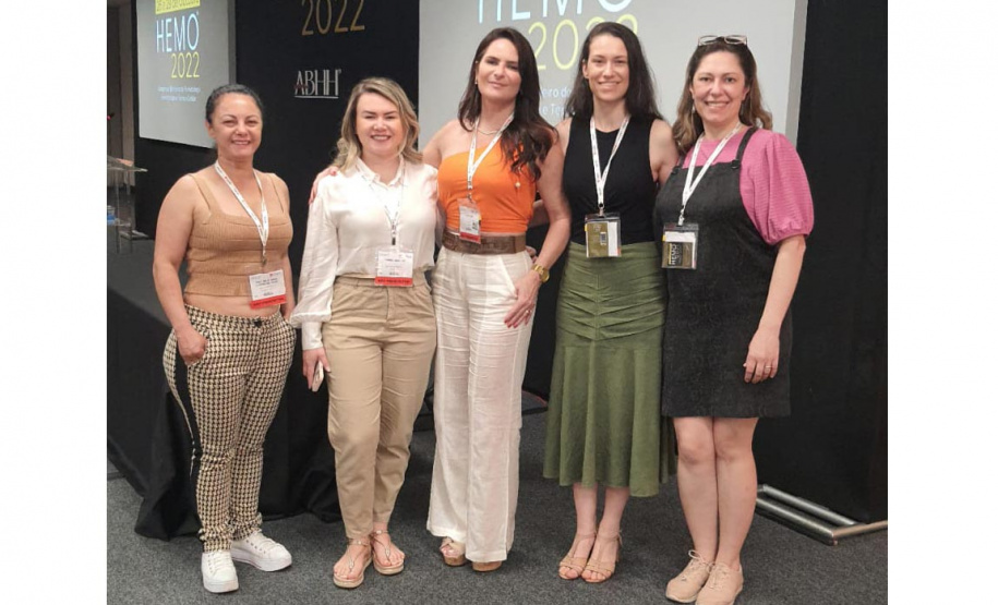 Em busca de novos conhecimentos para aprimorar o atendimento, Hemepar participa de Congresso Nacional