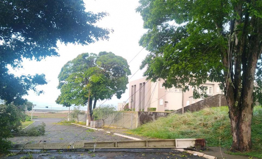 Copel trabalha para reestabelecer energia em locais atingidos por temporais- Região Vale do Ivaí -