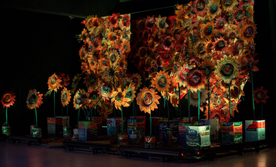 Com apoio do BRDE, exposição mostra histórias da pandemia na Arena da Baixada até dia 30