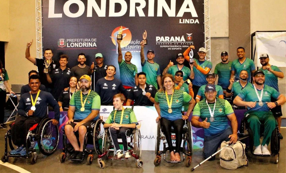 Curitiba conquista o décimo título de campeão geral do PARAJAPS