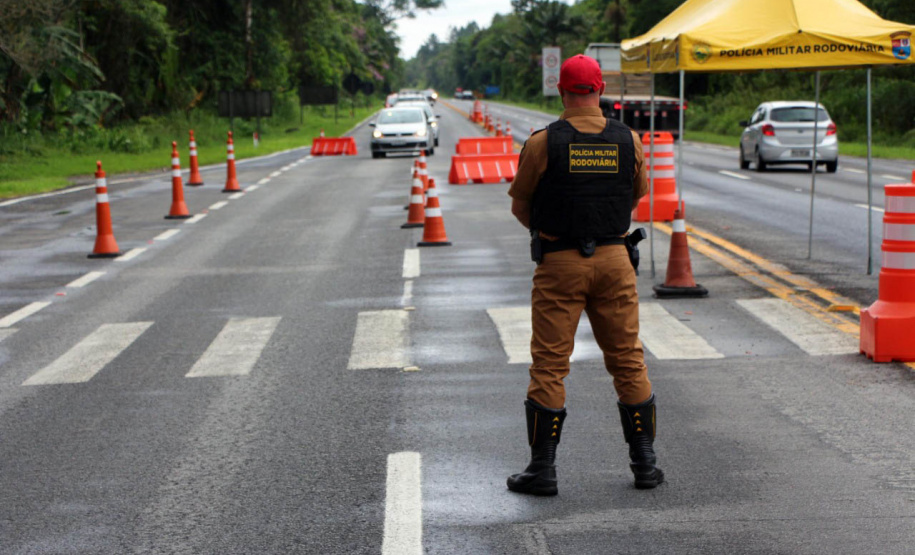 PRE reforça segurança nas rodovias paranaenses durante o Feriado