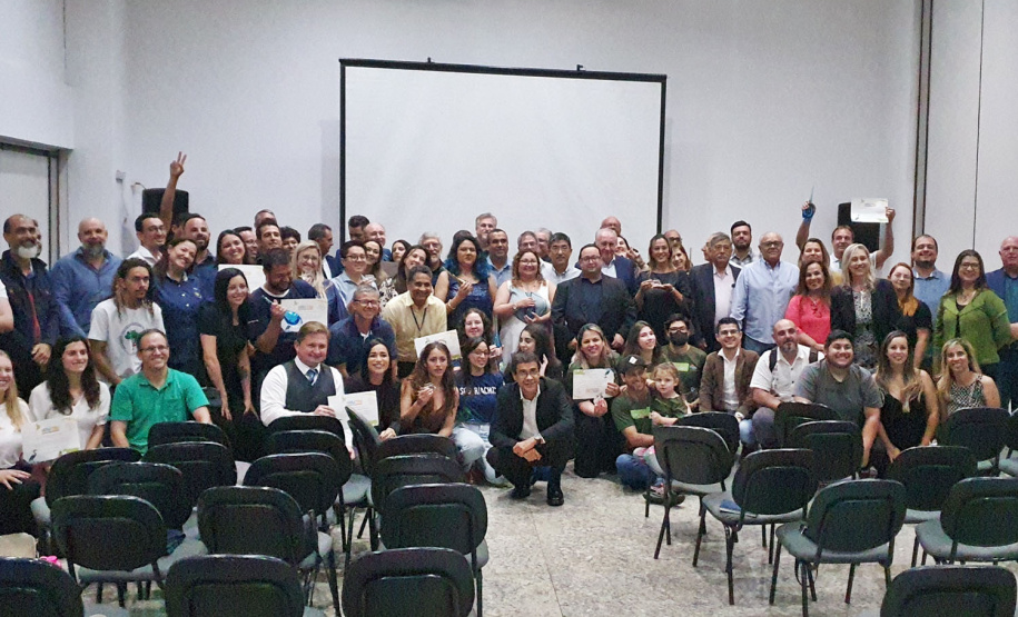 Sanepar recebe prêmio por projeto de educação socioambiental