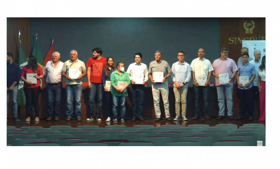 Prefeitos conhecem Resumo Técnico do PDUI da Região Metropolitana de Londrina