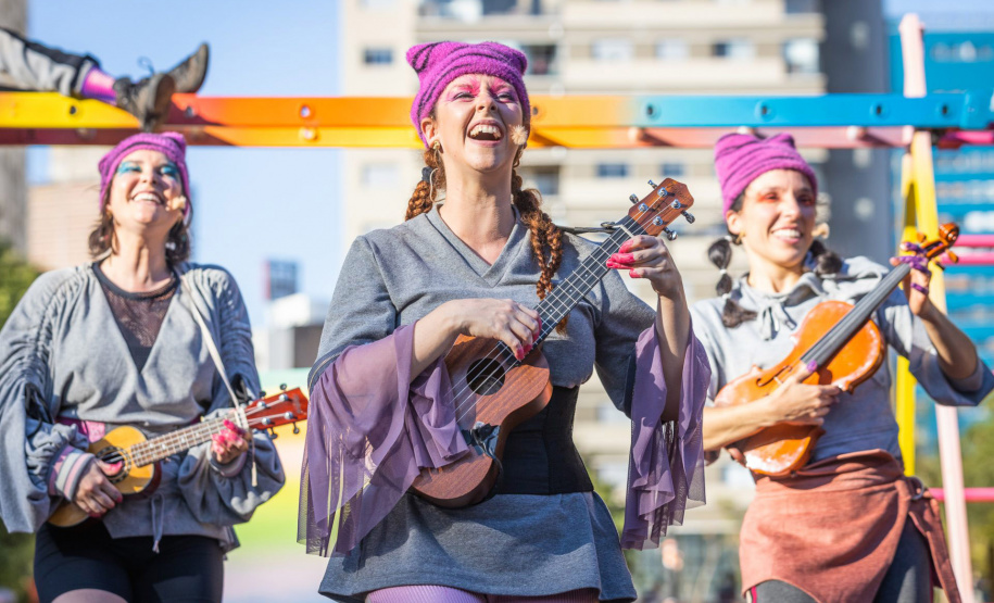 Artistas nacionais estrelam espetáculo de abertura do Fenata 2022