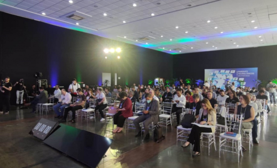 Governo apresenta ações de inovação para o desenvolvimento regional - 4° Encontro Estadual de Parques Tecnológicos, Maringá -
