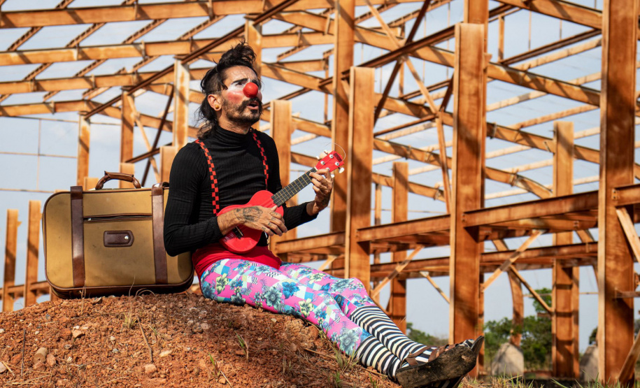 Artistas nacionais estrelam espetáculo de abertura do Fenata 2022