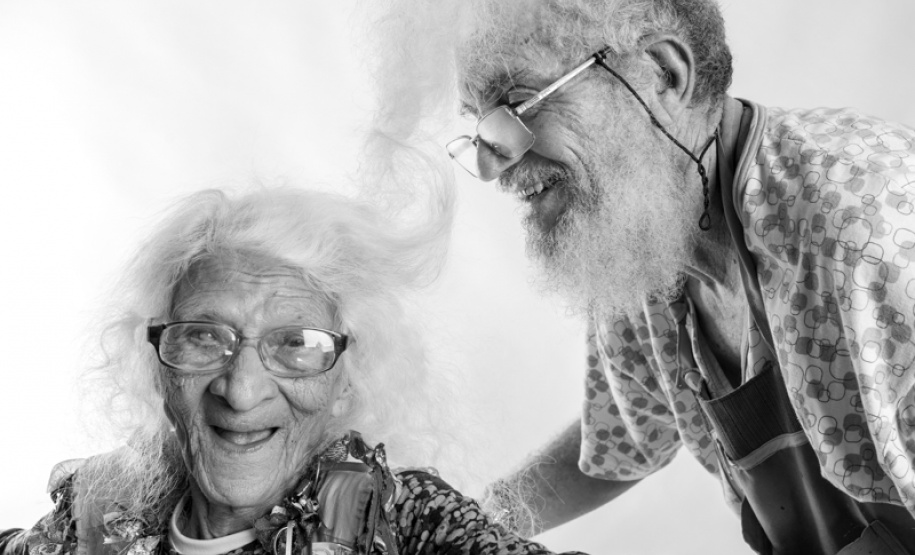 Vida e obra de Efigênia Rolim e Hélio Leites são celebradas em nova mostra no MAC-PR