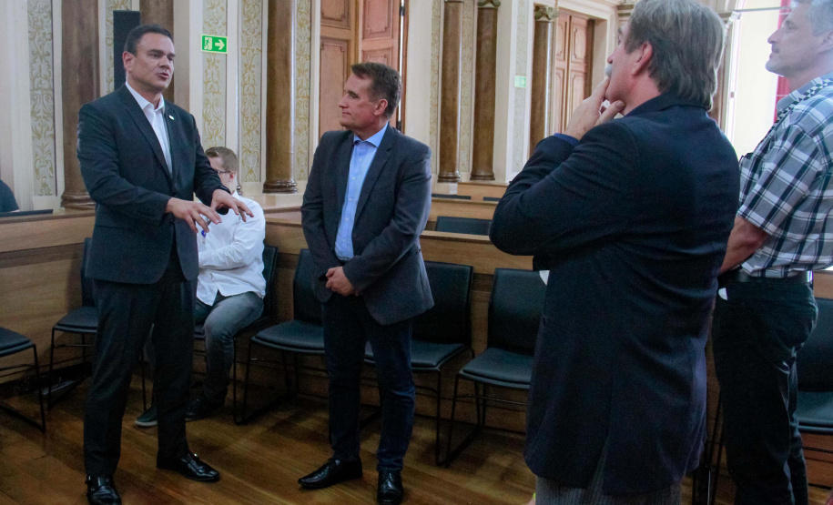 Controlador-Geral do Estado foi convidado a participar da 1ª Semana de Controle Interno da Câmara Municipal de Curitiba