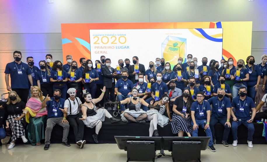 Encontro estadual de agentes de crédito será realizado em Foz do Iguaçu