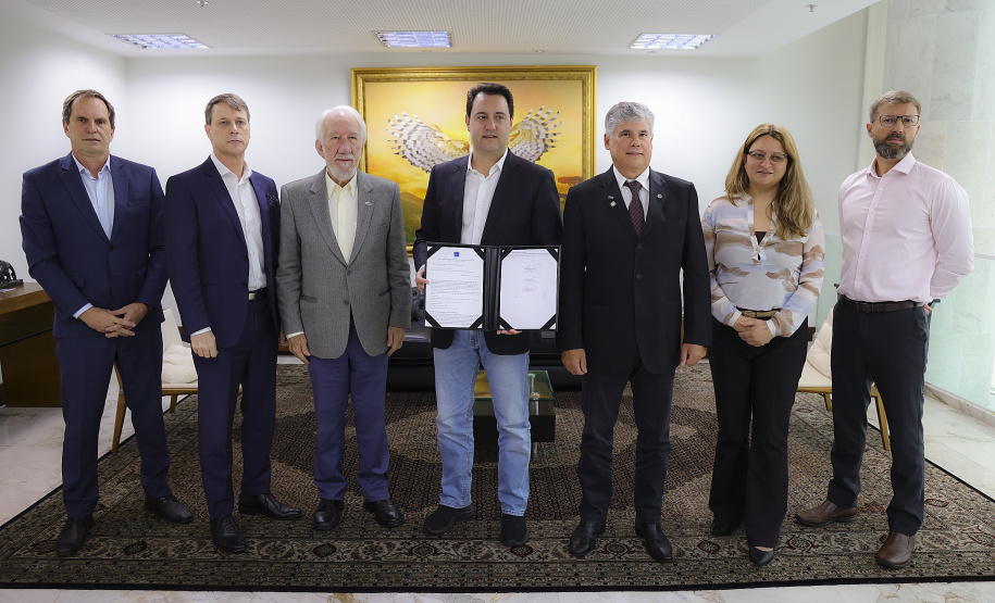 Governador Carlos Massa Ratinho Junior - Convênio Sanepar Ibama -