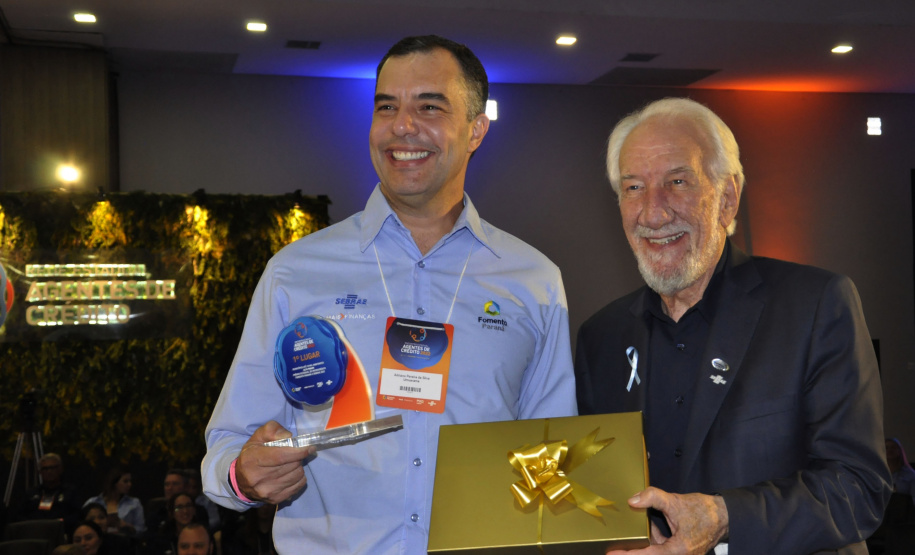 Francisco Beltrão é campeão geral do Prêmio Estadual de Microcrédito 2022