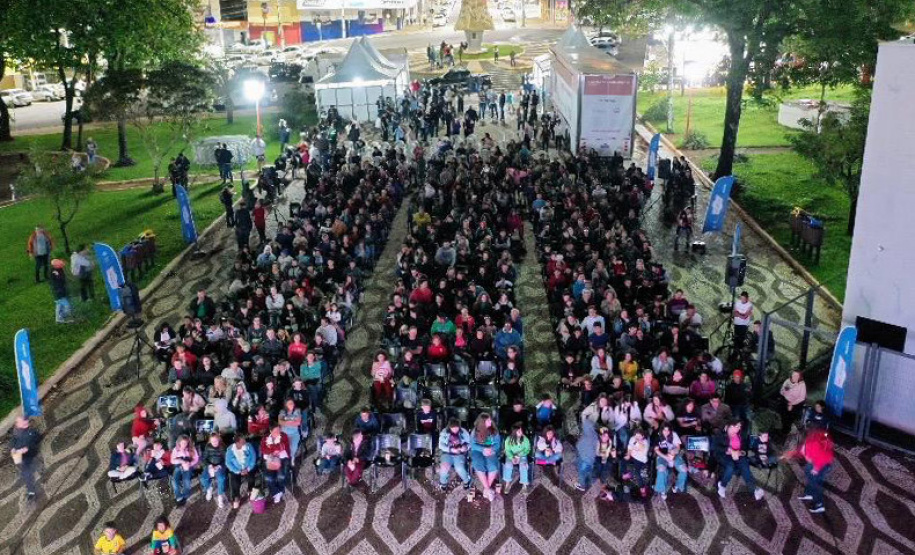 Cinema na Praça chega a novas cidades do Centro-Oeste neste fim de semana