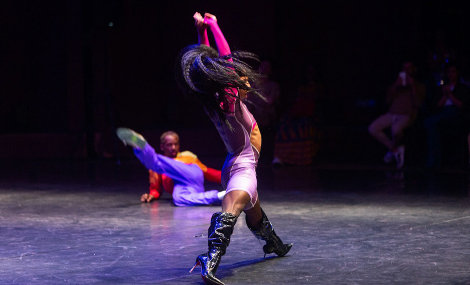 Evento da consciência negra faz história no Teatro Guaíra