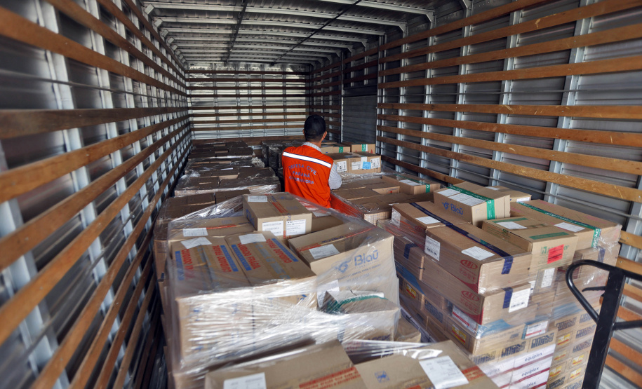 Estado envia insumos e medicamentos aos municípios do Litoral nesta quinta-feira