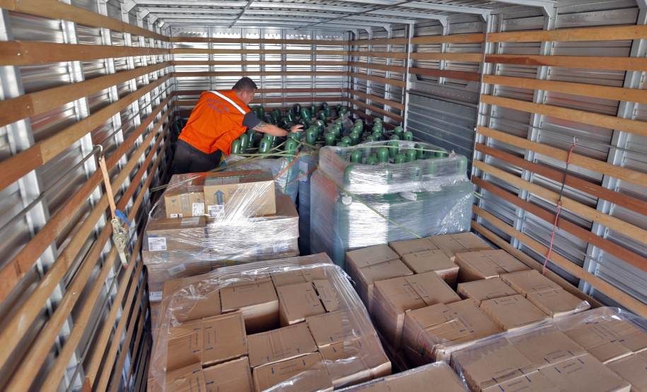 Estado envia insumos e medicamentos aos municípios do Litoral nesta quinta-feira