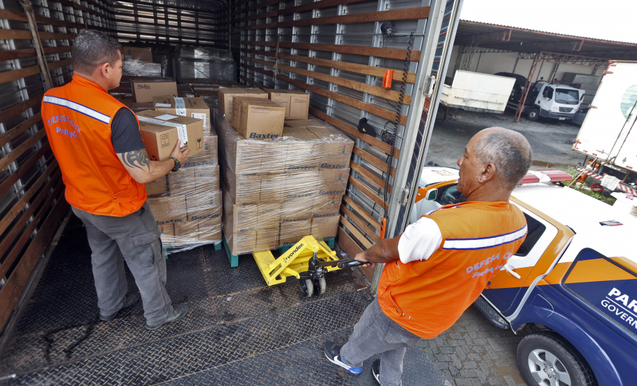 Estado envia insumos e medicamentos aos municípios do Litoral nesta quinta-feira