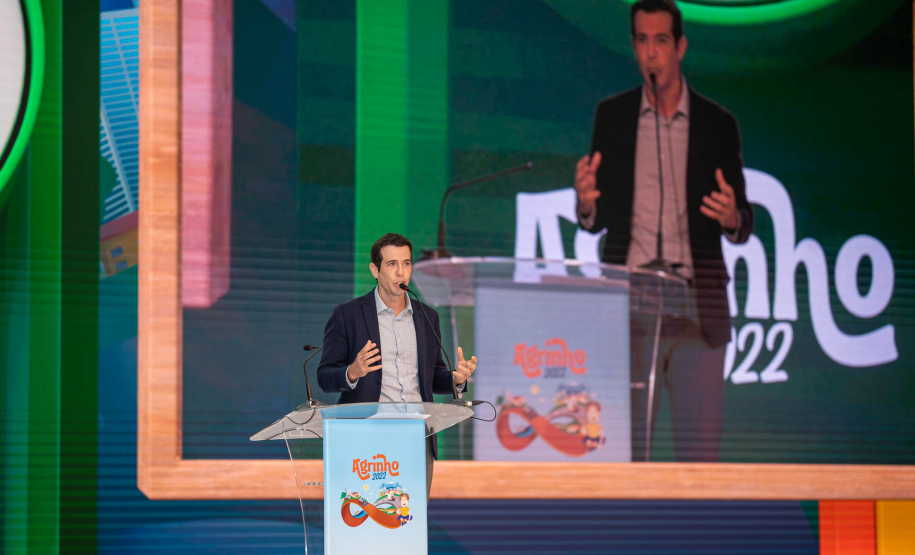 Alunos e professores são premiados no Concurso Agrinho por redações e projetos de robótica e programação