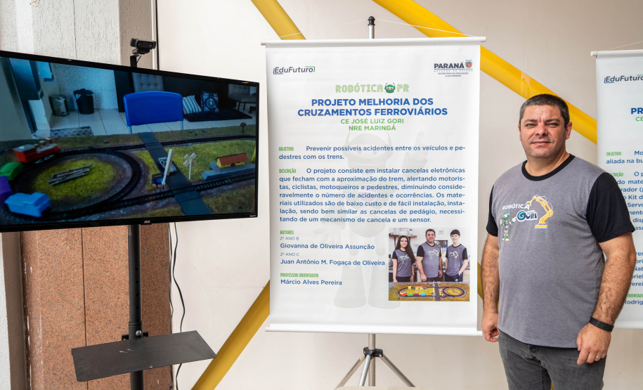 Professores apresentam projetos de robótica premiados durante evento de formação