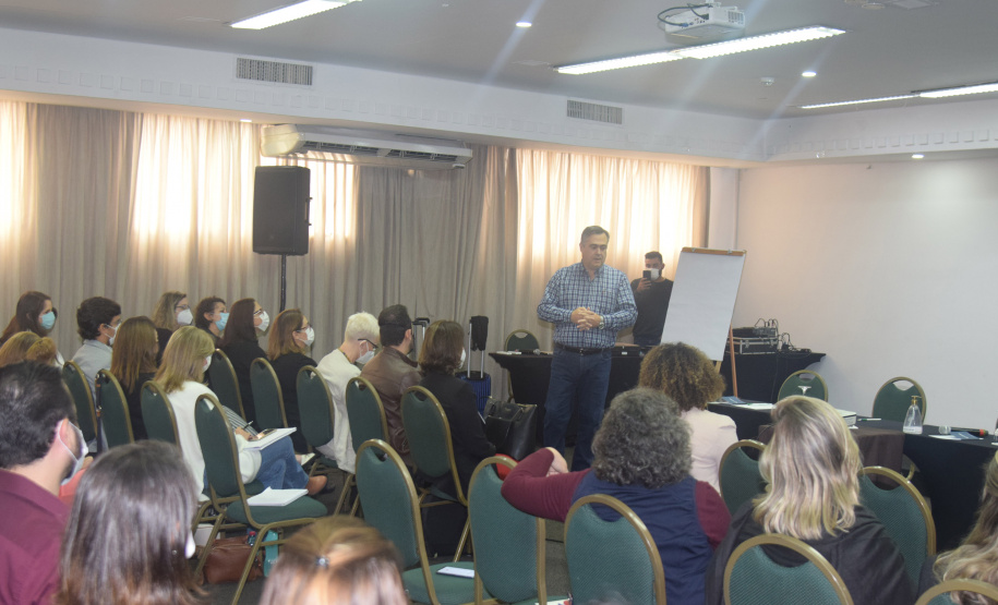 Gestores de saúde discutem fortalecimento de programas no Estado