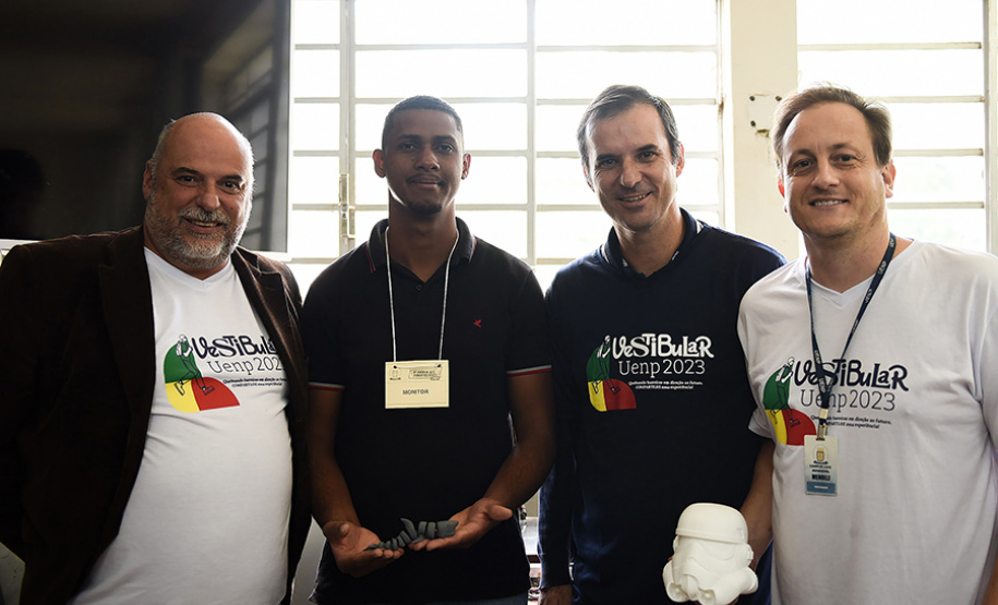 I Feira de profissões da UENP reúne mais de 3 mil estudantes